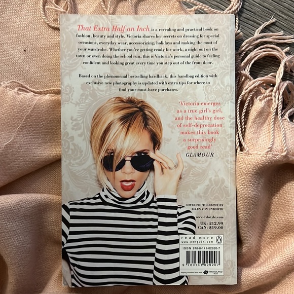 📚 SPECIAL 3/$21 BOOKS!!📚 Victoria Beckham~ That extra half an inch - Picture 2 of 4